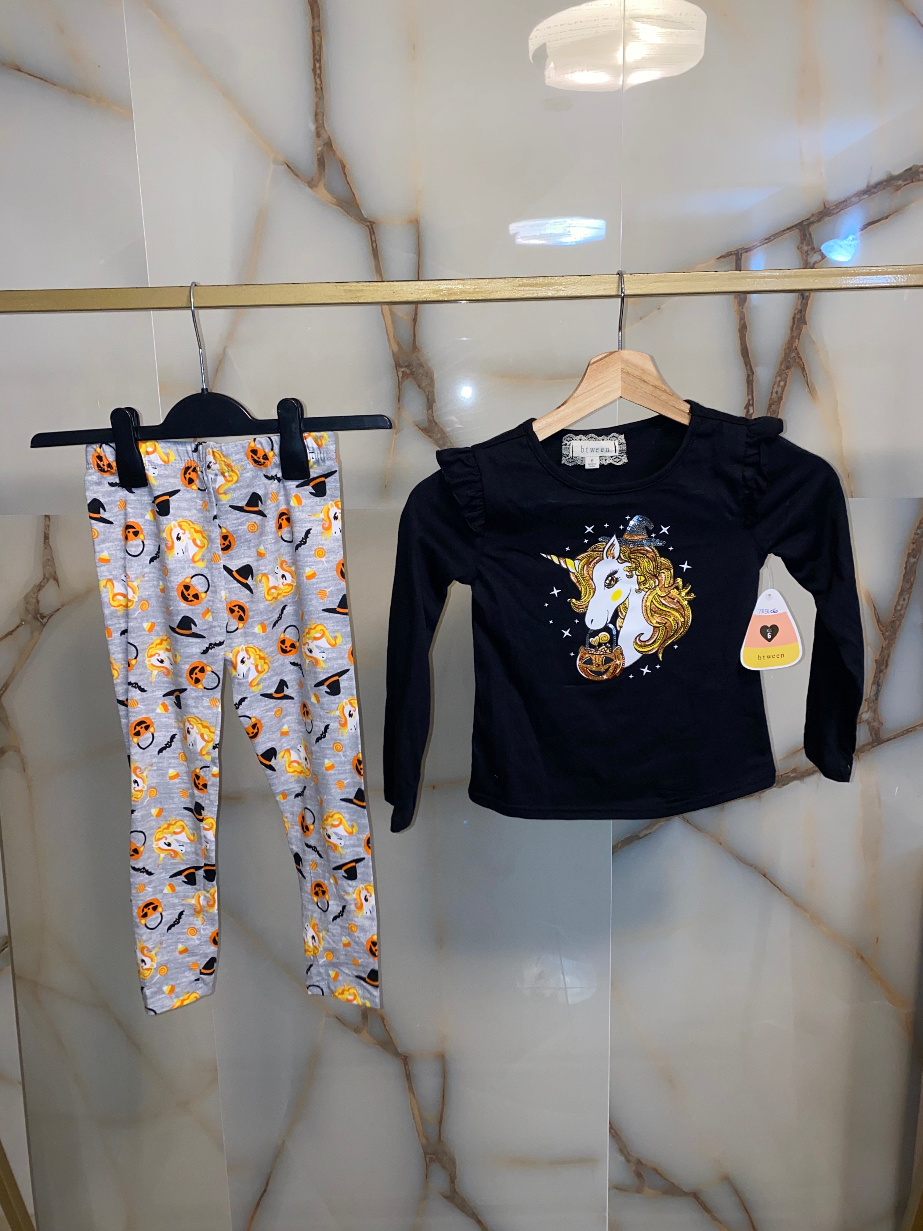 TR5406 - Kids BTWEEN Black Three Piece Unicorn Set