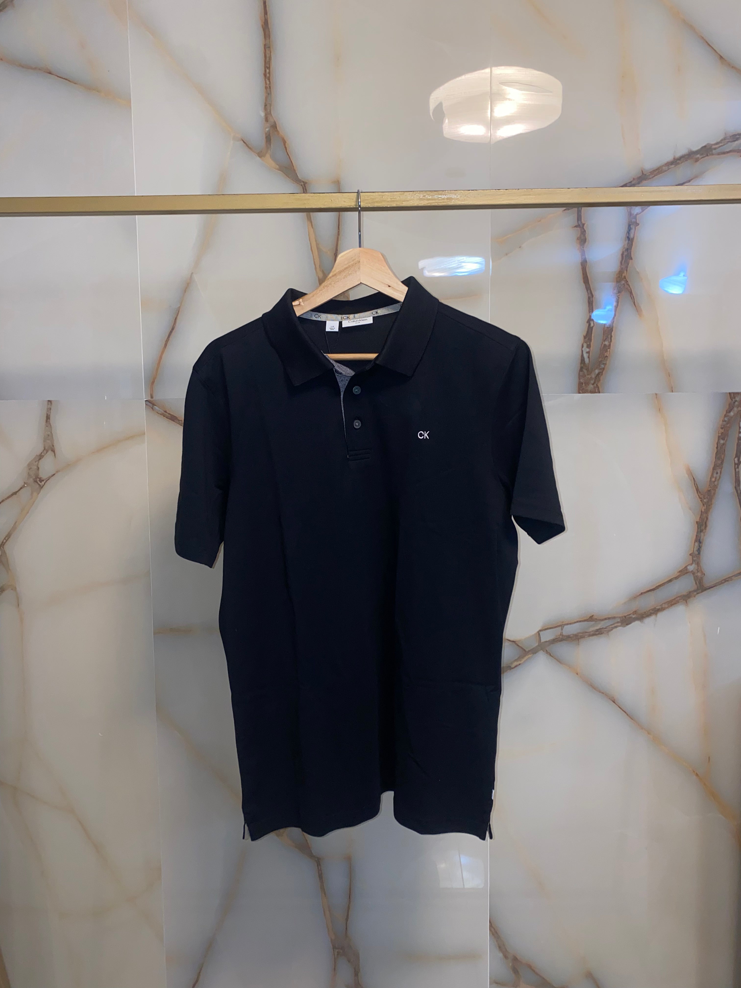 TR2704 - Calvin Klein Black Polo