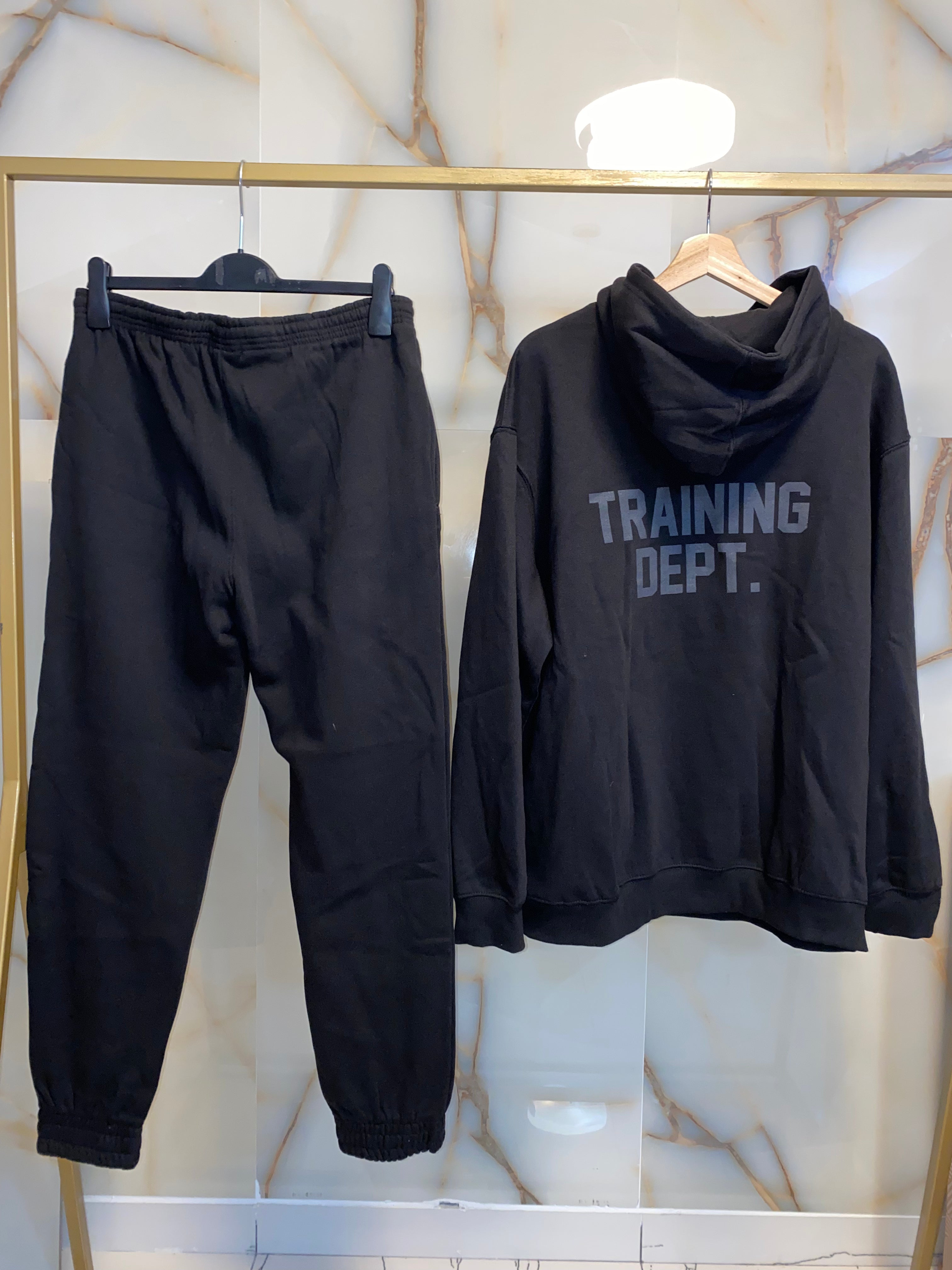 TR5429 - Man Boohoo Active Oversize training dept track suit black